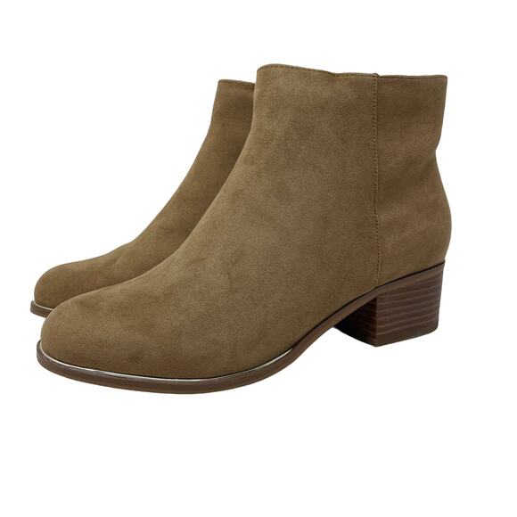Lane Bryant Ankle Booties Faux Suede Taupe Size 10W - Picture 1 of 11